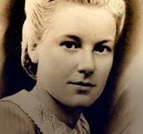Lire la suite à propos de l’article Hommage à Renée Peillon. Samedi 29 août à 10H30 au cimetière d&rsquo;Izieux.